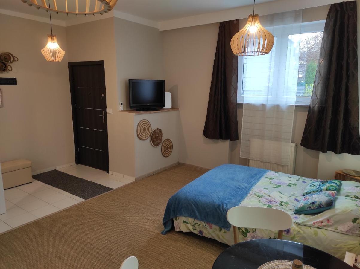 Redkot 40A Apartment Жельона Гора Екстериор снимка